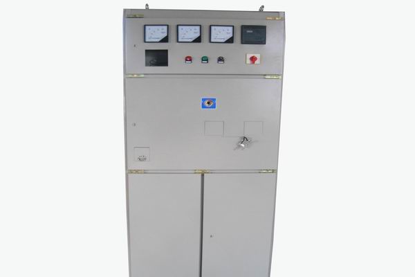 江汉石油管理局控制柜-使用3683控制柜前进行这些检查